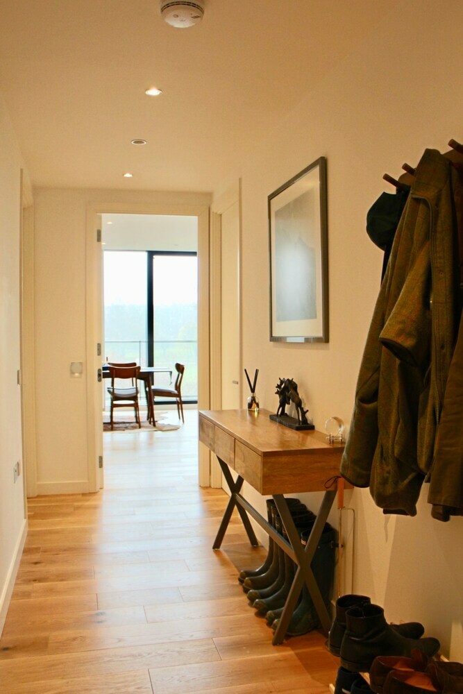 Apartamentos Beautiful 2 Bedroom Flat Overlooking The Meadows