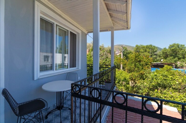 Hotel Karia Konuk Evi