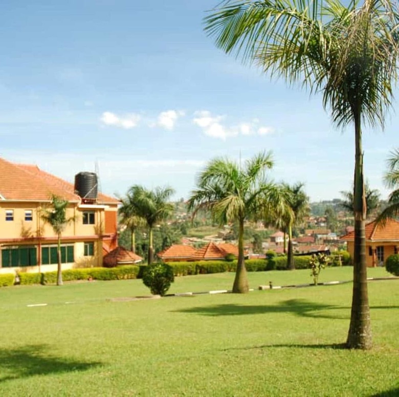 New Palm Royal Hotel