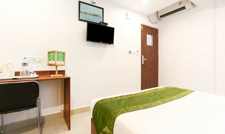 Hotel Treebo Trip Elmas Golden Key