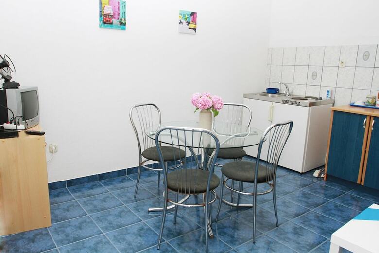 Apartments Sanader