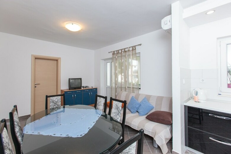 Apartments Antonia Podstrana