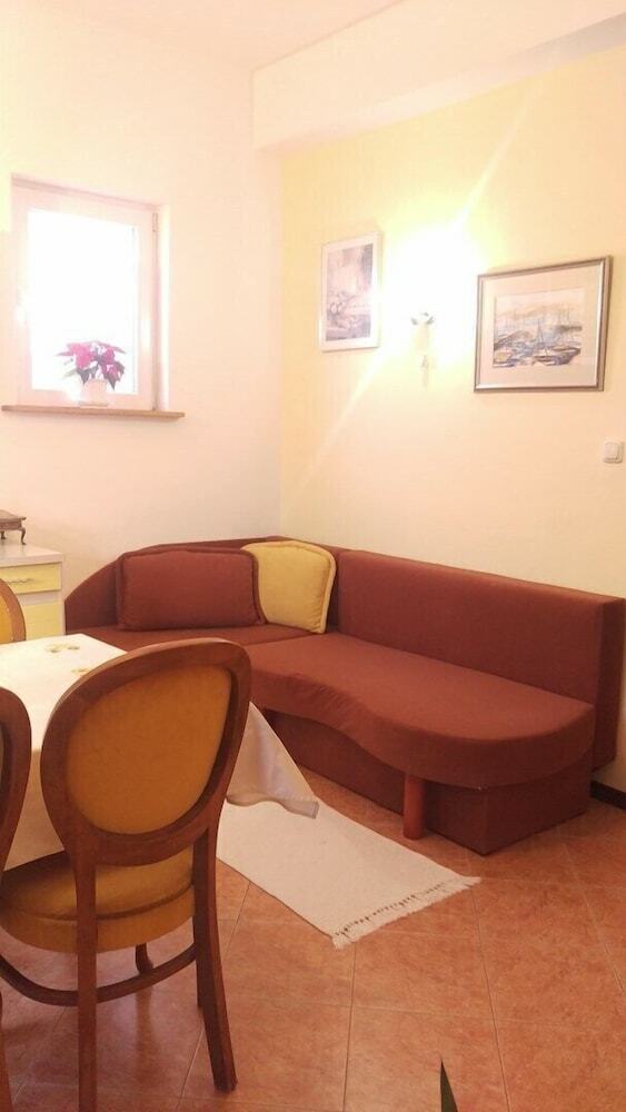 Apartments Grof