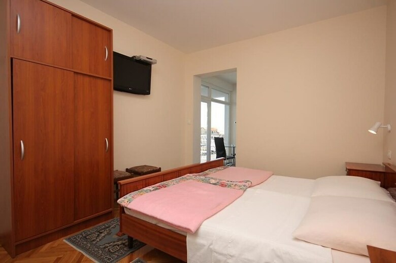 Apartments Vojnovic