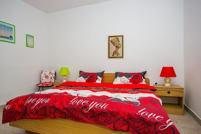 Apartments Ante Orebic