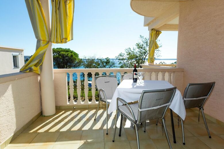 Apartments Stosic