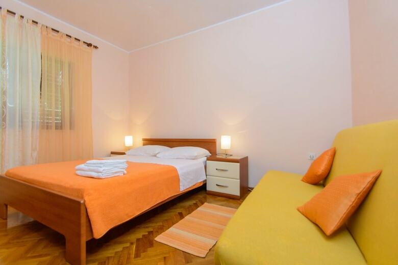 Apartments Anton