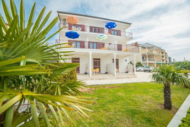 Apartments Rozarija 4224
