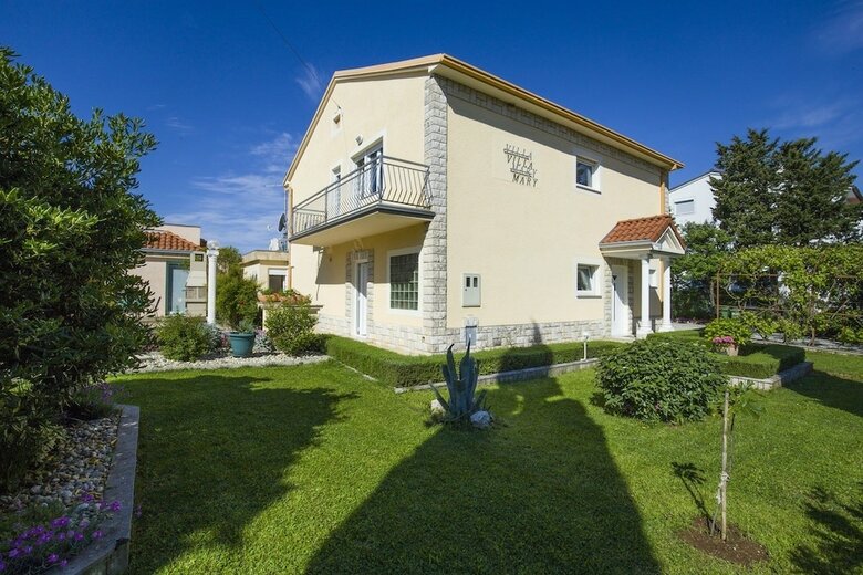 Villa Mary