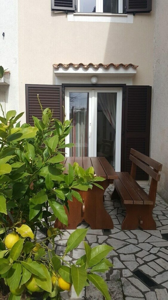 Apartamentos House Percan Zora
