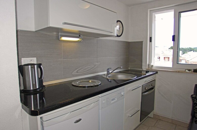 Apartments Alenka Makarska
