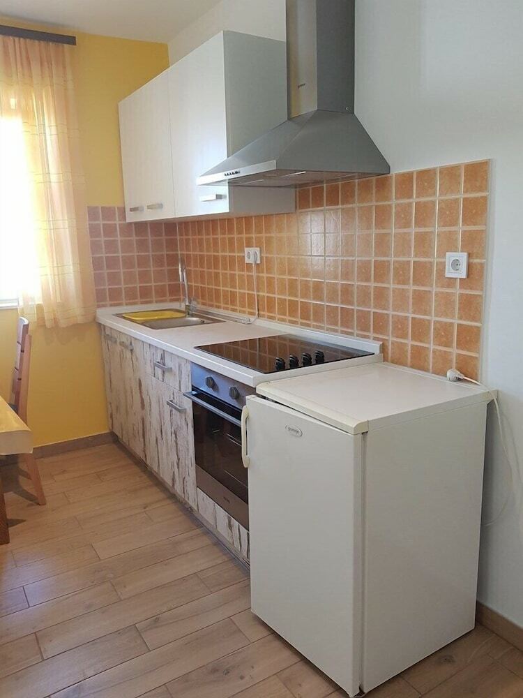 Apartments Brizi?