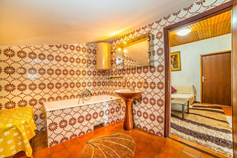 Apartments Josipa Klenovica