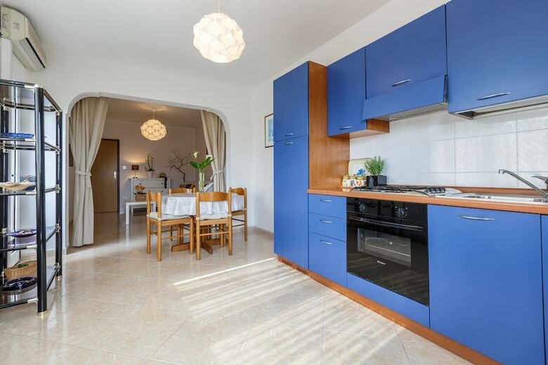 Villa Nina Apartments