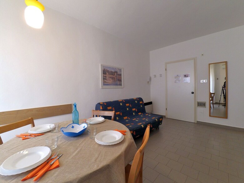 Stella Apartments