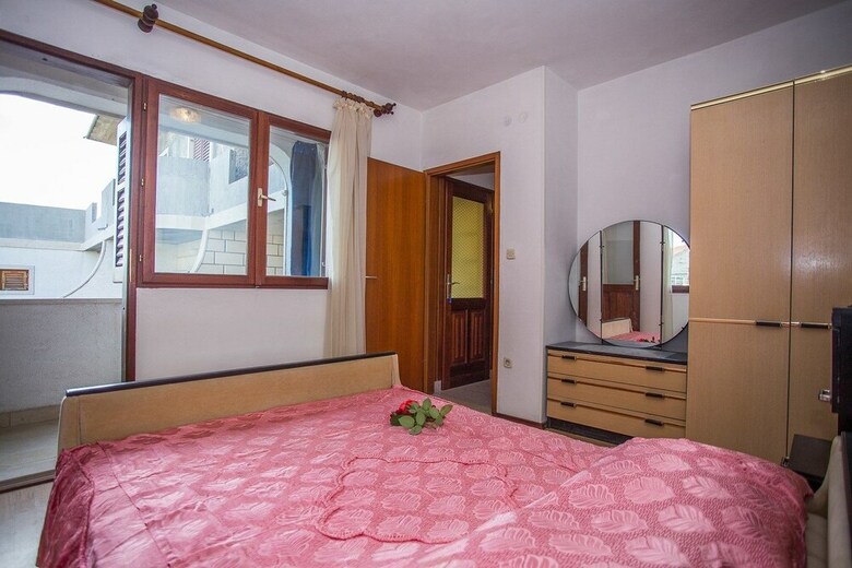 Apartments And Rooms Anita