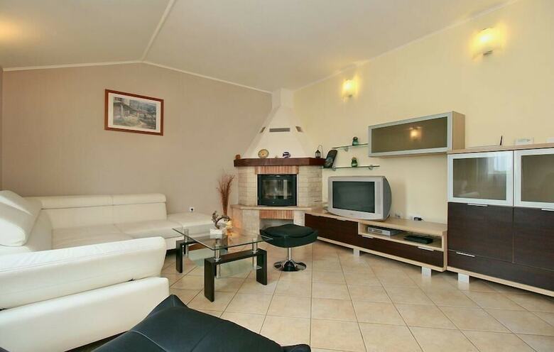 Apartamentos House Marina