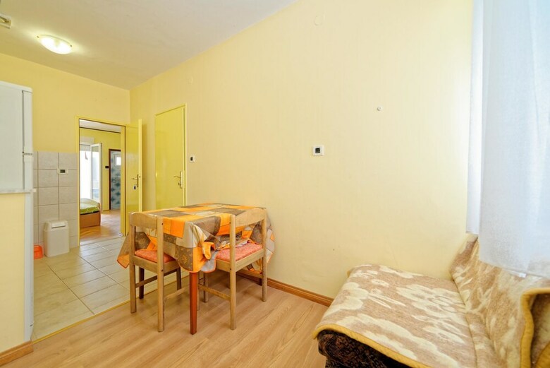 Apartments & Rooms Lanca
