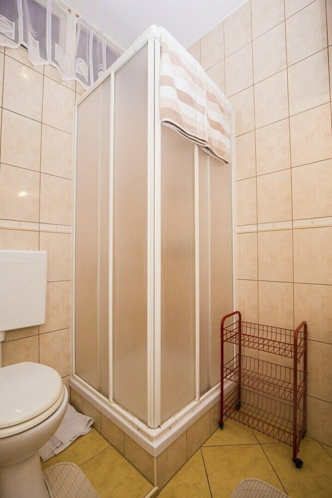 Apartamentos Rooms An?ela Banjol