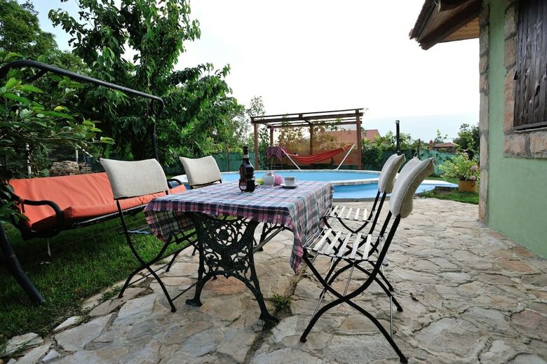 Hotel Vacation Home Little Paradise