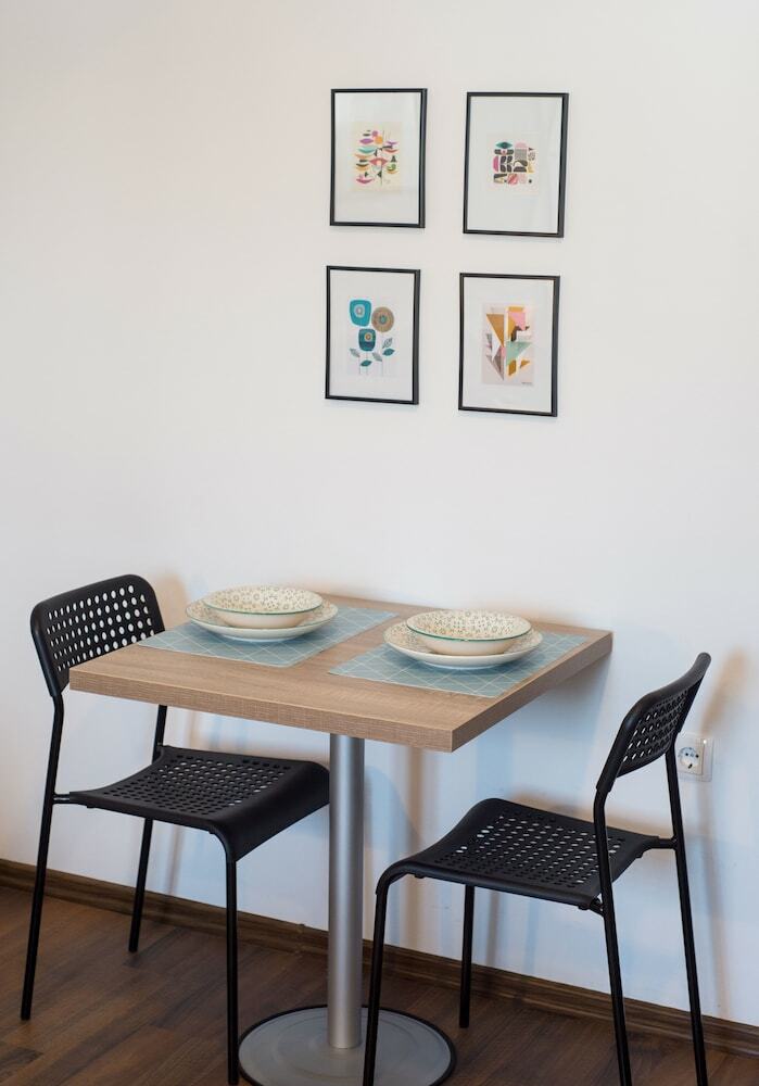Studio Apartment Woody Moody