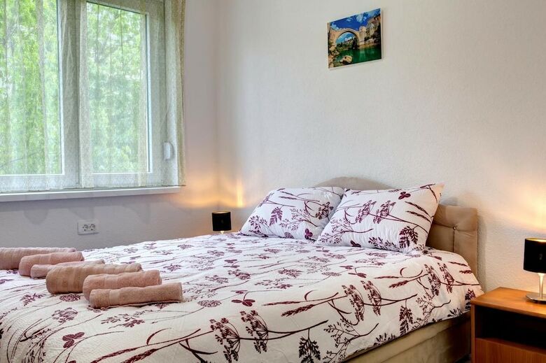 Inner City Apartment