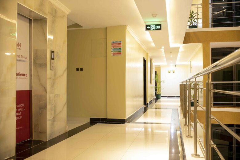 Urban Point Hotel