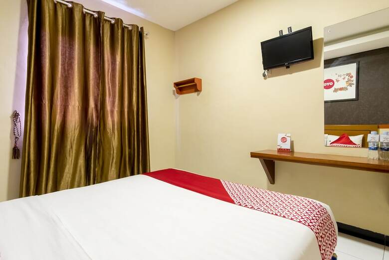 Oyo 687 Residence Hotel Syariah