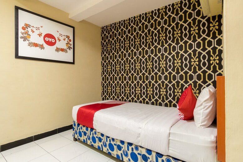 Oyo 687 Residence Hotel Syariah