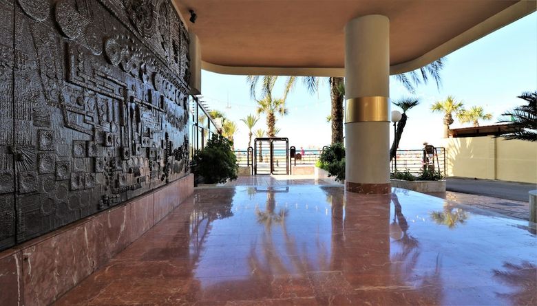 Apartamento Las Arenas 17-p