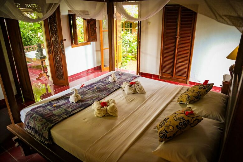 Hotel Rare Angon Homestay
