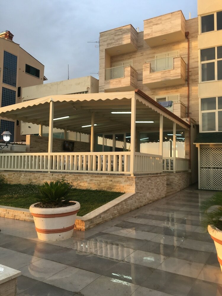 Hotel Maren