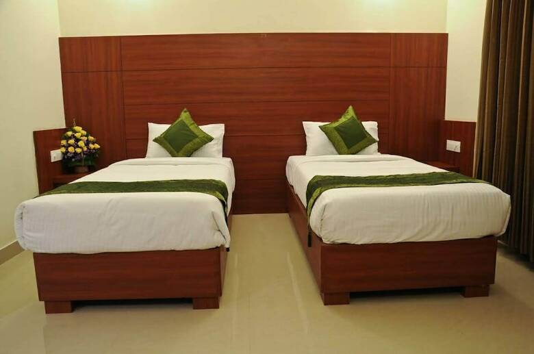 Hotel Golden Castle