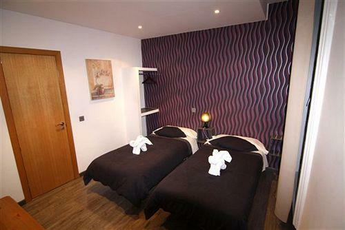 Hostal Abril