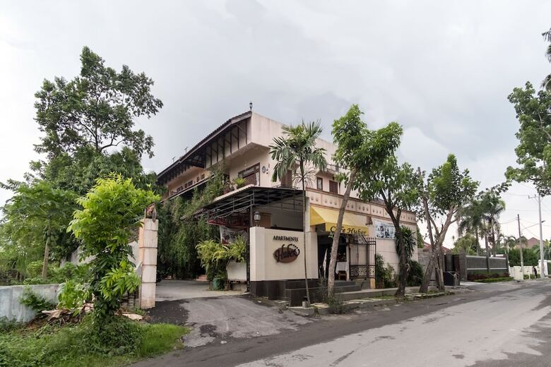 Hotel Oyo 994 Huber Apartment