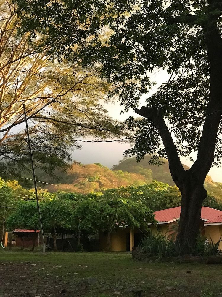 Las Quintas Monkey Lookout & Rural House