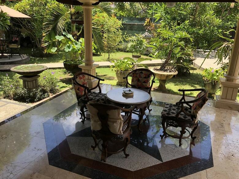 Bed & Breakfast D' Kubu Legian