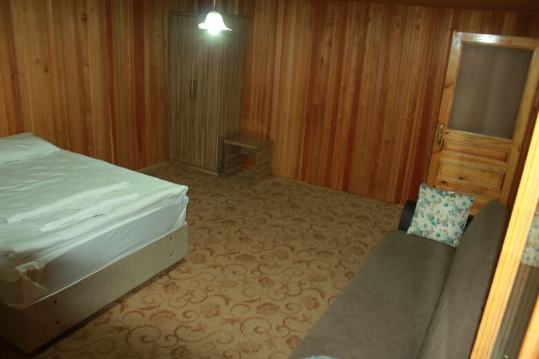 Ardesom Restorant Ve Hotel