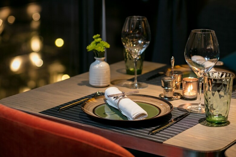 Delicacy Central Hotel & Spa