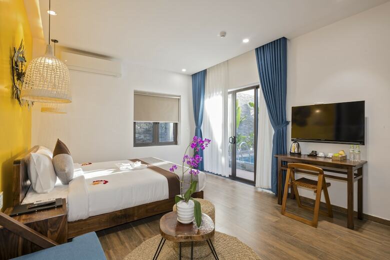 Hotel December Hoi An Villa