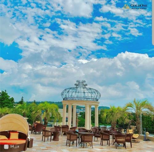 Goldone Hotel & Suites