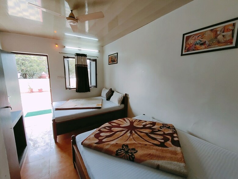 Hotel Radhika Palace