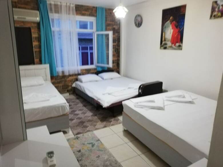 Ada Apartment
