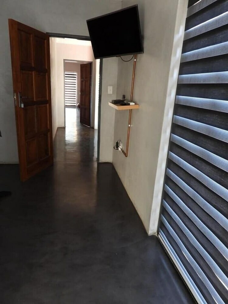 Bed & Breakfast Anisa Guesthouse