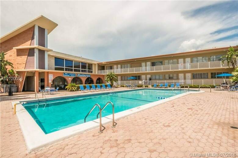 Gorgeous 1br Apartment, A Walk From The Beach