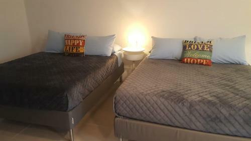 Apartamentos Beautiful Property In Hallandale Beach!!!