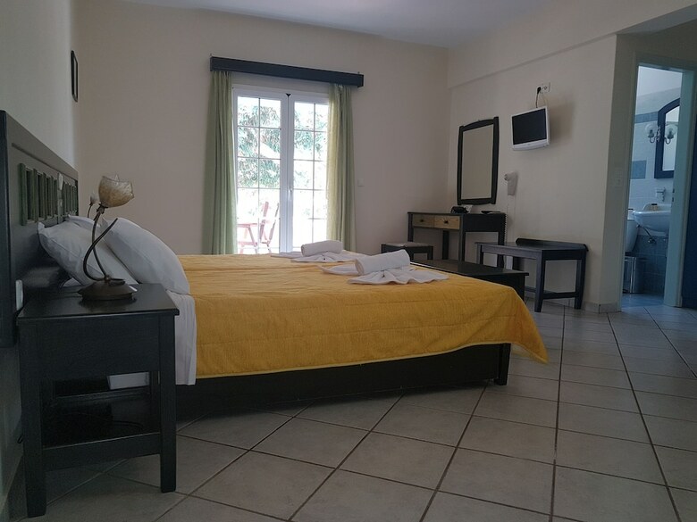 Romantica Apartments