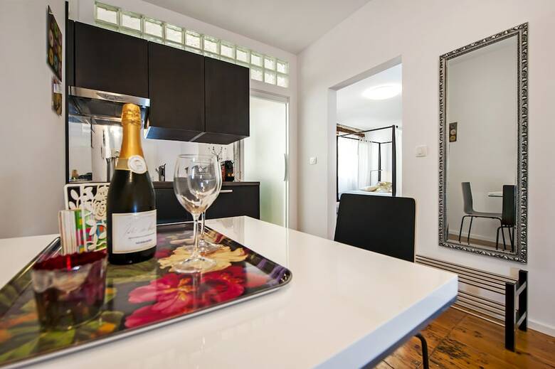 Apartamentos Sunrise Sea View