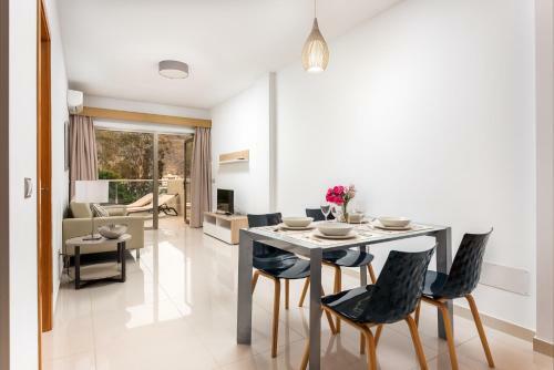 Apartamentos Las Palmeras
