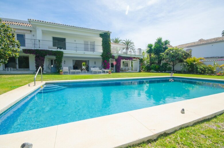 Villa Shayna